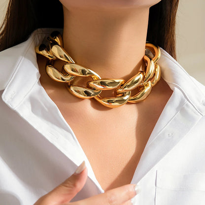 Marcella Oversized Link Choker Necklace