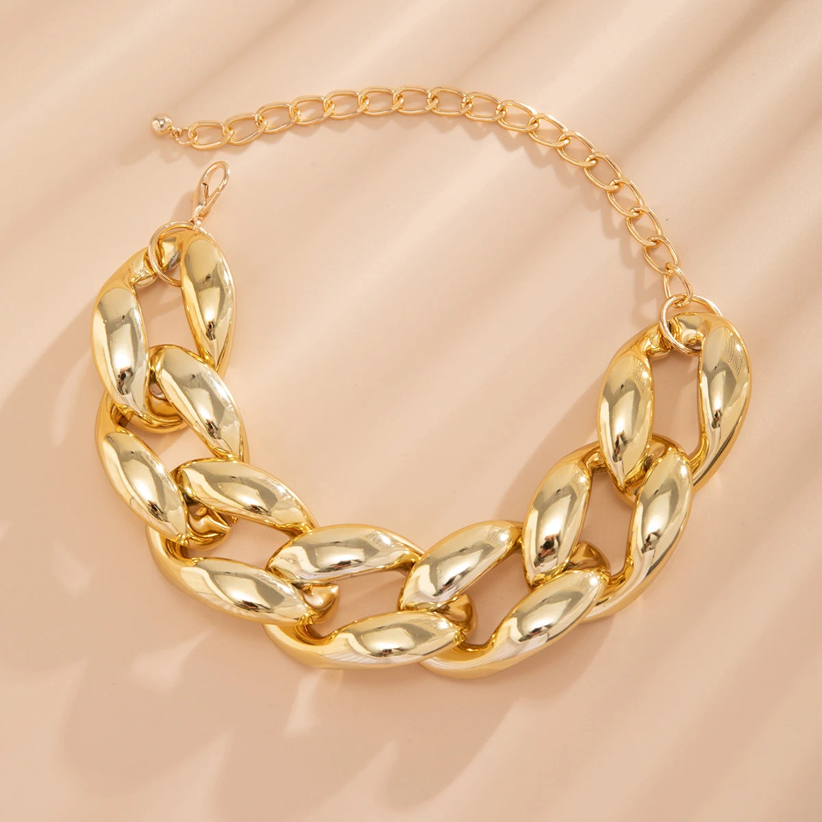 Marcella Oversized Link Choker Necklace